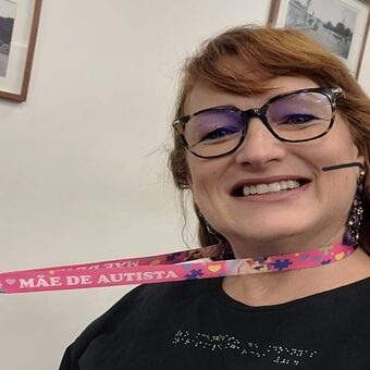  Abril Azul: Governo promove conscientização sobre o autismo