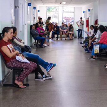  Fila da Saúde em Osasco: por que a espera por exames e cirurgias cresce, mesmo com orçamento bilionário?