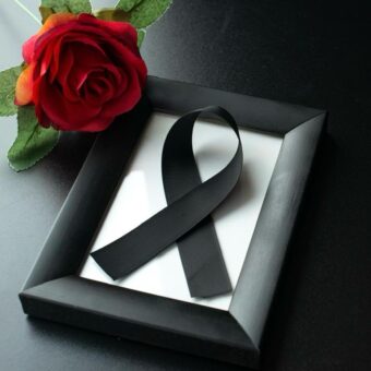  Luto: quando o silêncio pede escuta — Reflexões no Dia de Finados